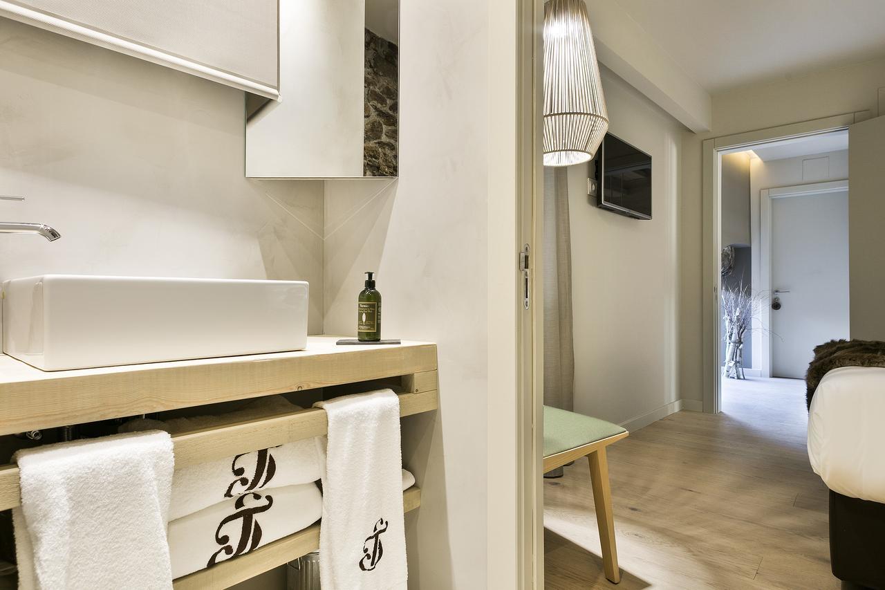 Set Terres - La Villa De Llivia - Adults Only Esterno foto